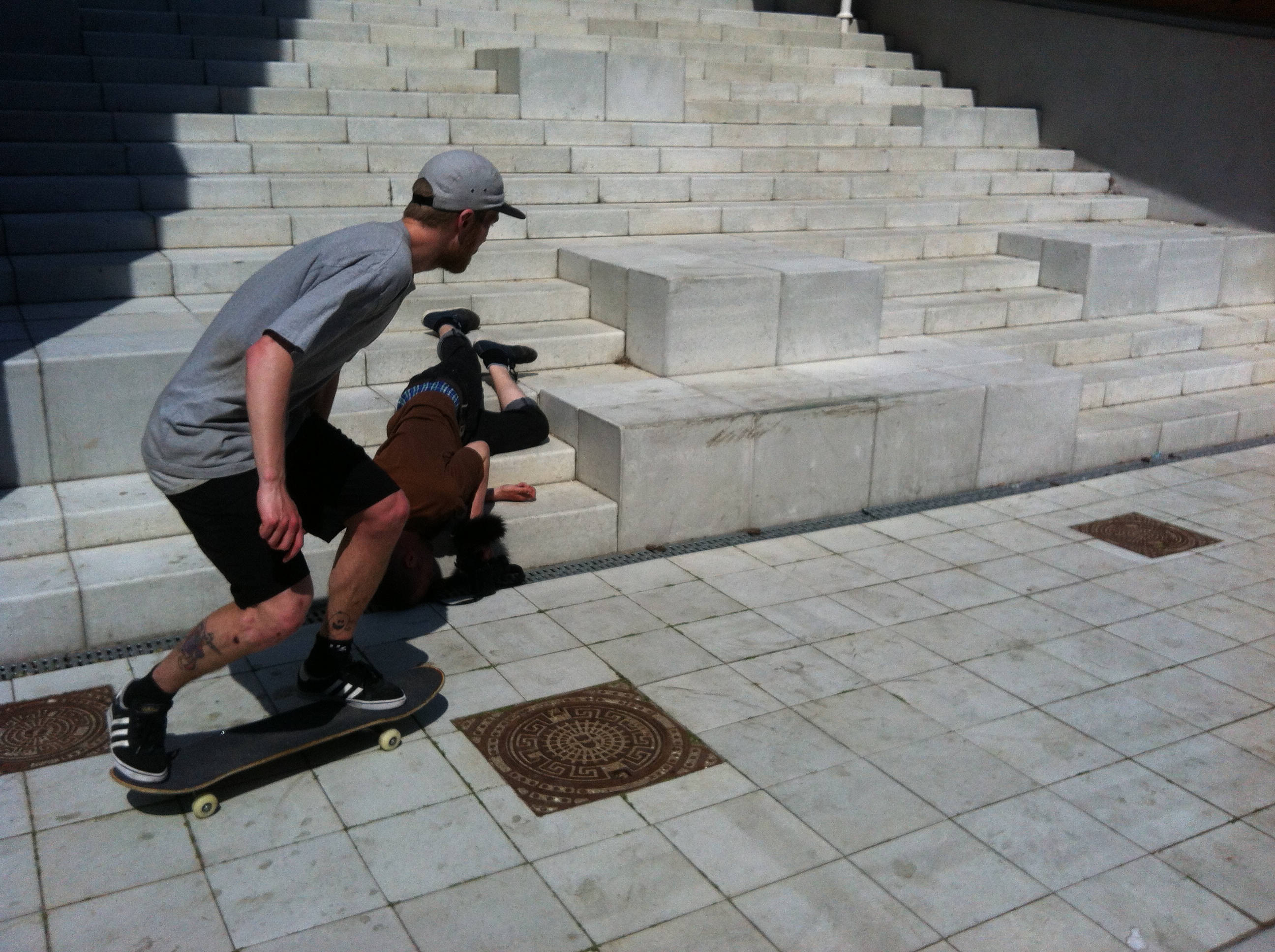 Mads Christensen Chris Larsson Pierre Stachurska Ronni Kjærside Asmus Harm Morten Eriksen Skateboard Skateboarding copenhagen skatesession skatetrip labforum labcph 